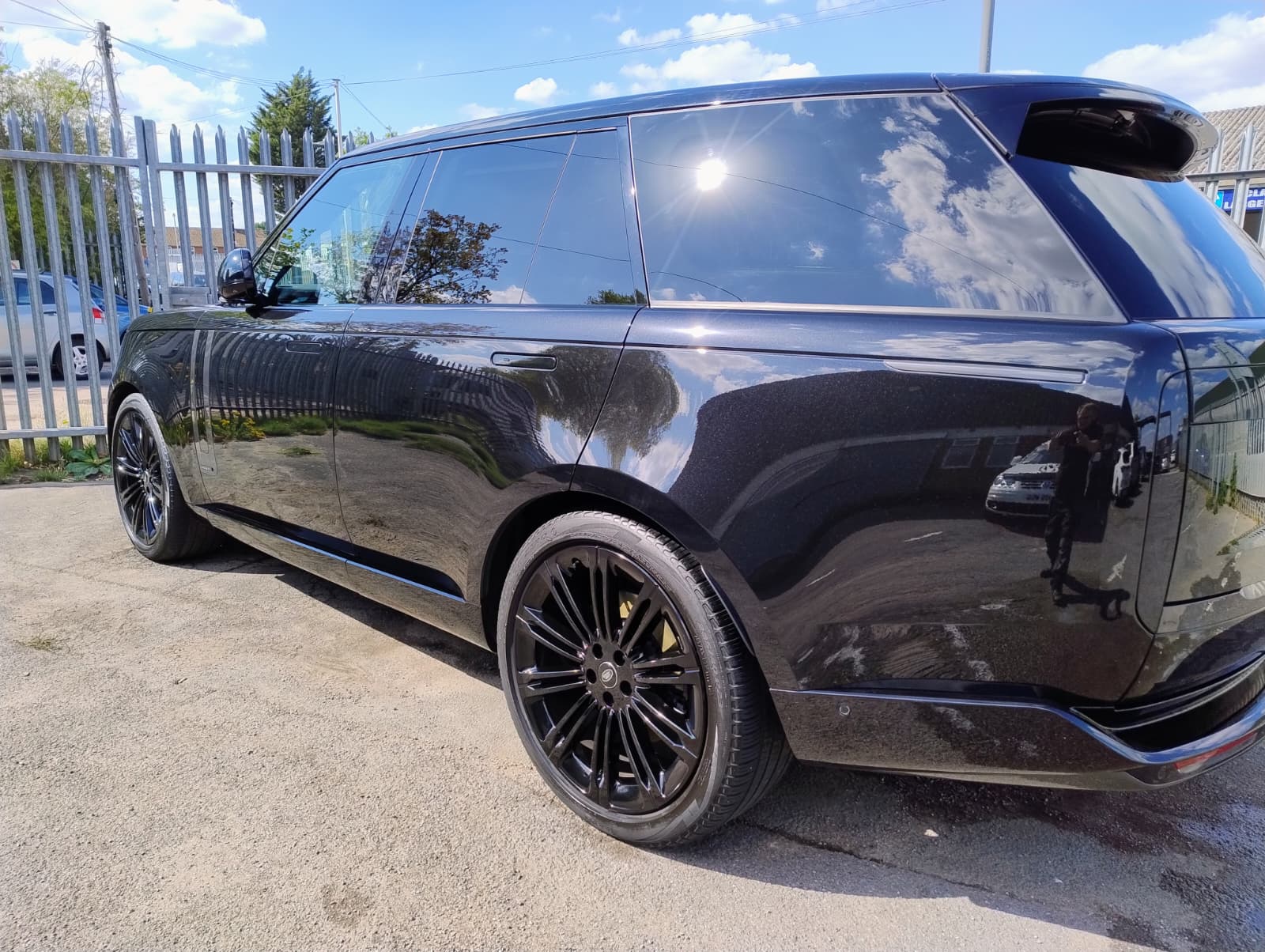 Gloss black Range Rover after a full detail by DJR Detailing Services